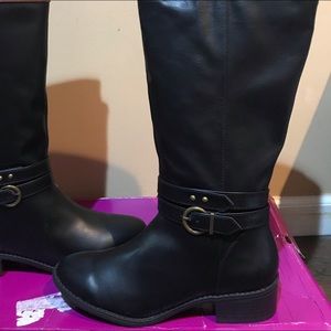 Rampage 2 Tone Knee High Boots, Size 7.5